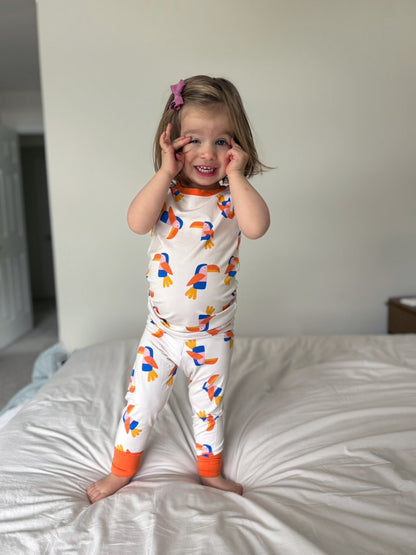 Toucan Short Sleeve Pajama Set