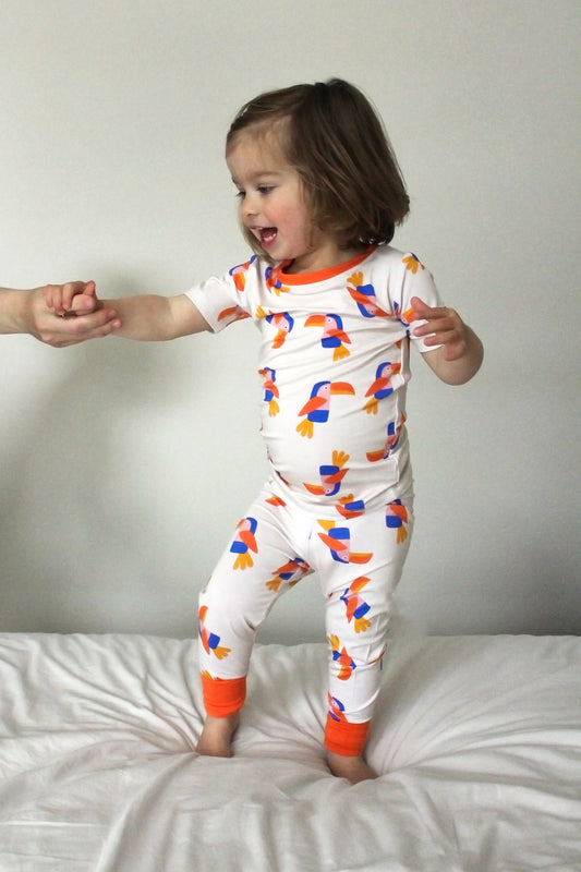 Toucan Short Sleeve Pajama Set